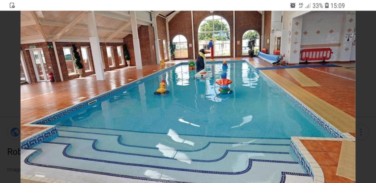 Holiday Home In Lyons Robin Hood Holiday Park Meliden Extérieur photo