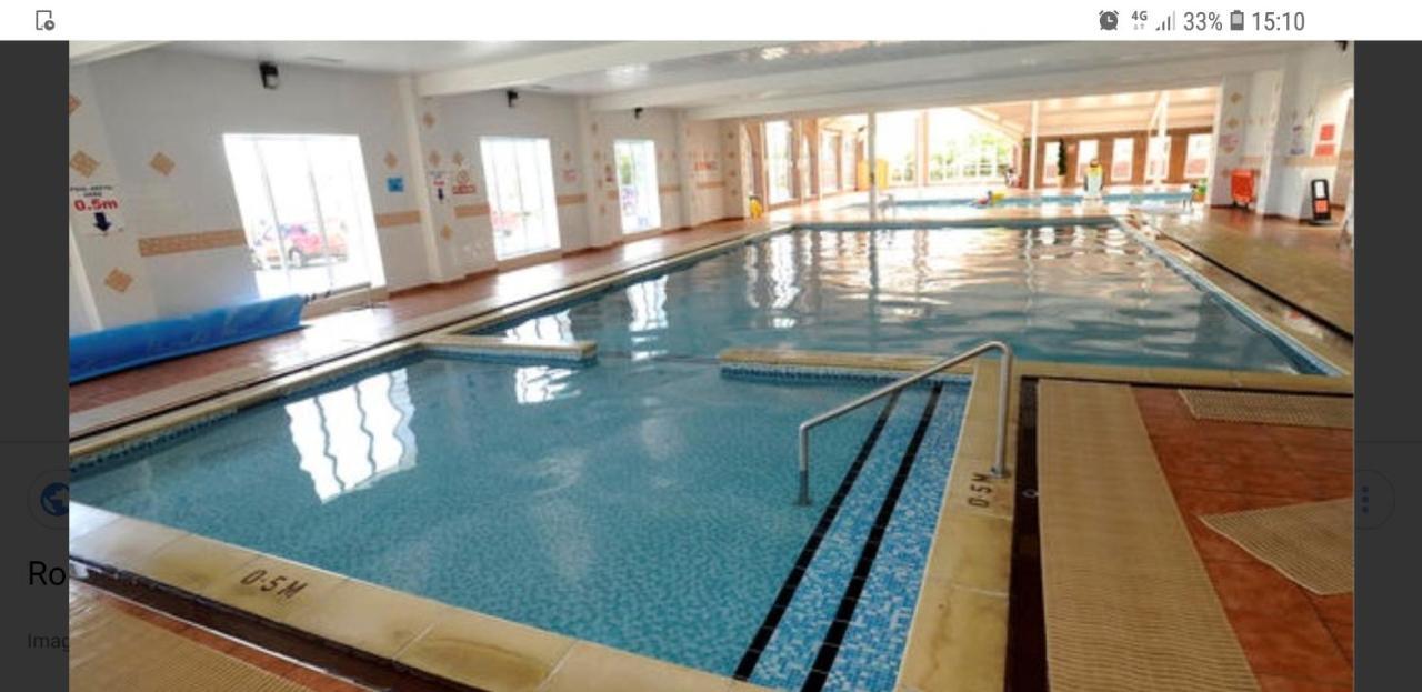 Holiday Home In Lyons Robin Hood Holiday Park Meliden Extérieur photo